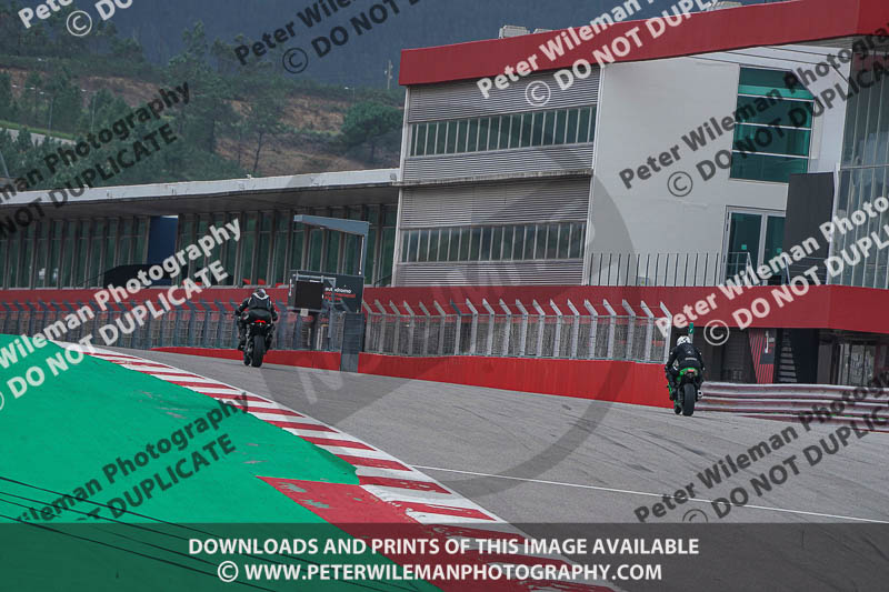 motorbikes;no limits;peter wileman photography;portimao;portugal;trackday digital images